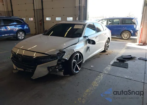 2022 Honda Accord Sport 2.0T z USA, uszkodzony, nr VIN 1HGCV2F39NA010461